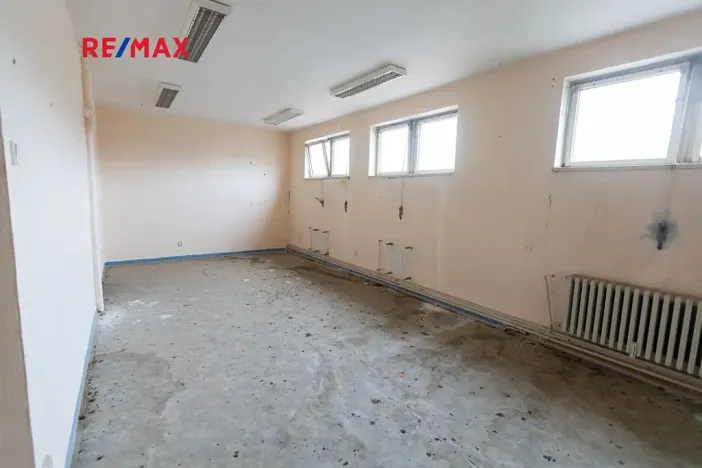 Prodej obchodního prostoru, Město Albrechtice, Míru, 1427 m2