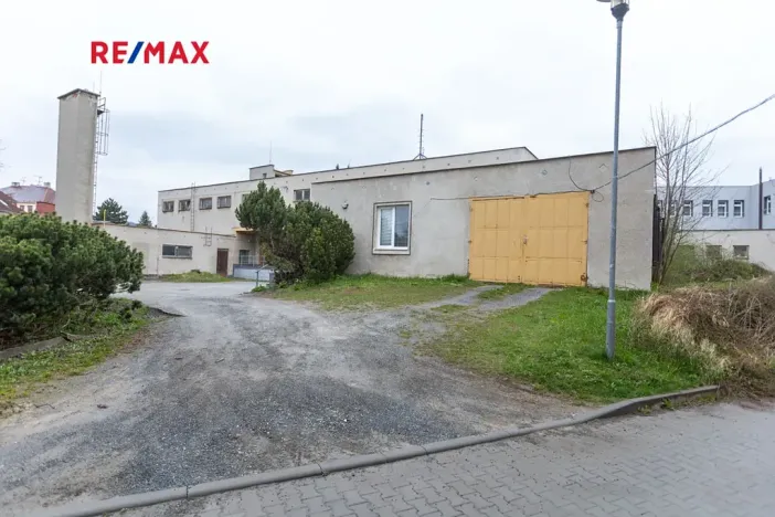 Prodej obchodního prostoru, Město Albrechtice, Míru, 1427 m2