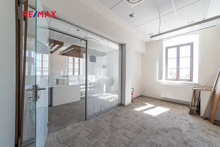 Prodej obchodního prostoru, Králíky, 5. května, 519 m2