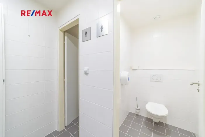 Prodej obchodního prostoru, Králíky, 5. května, 519 m2