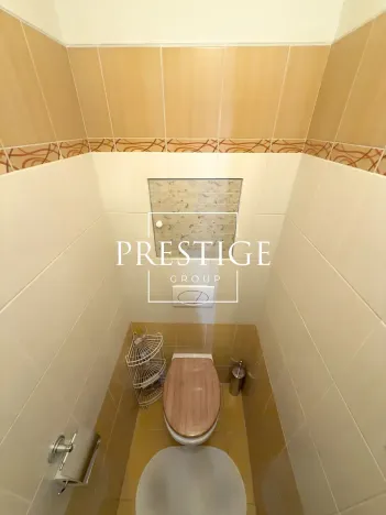 Pronájem bytu 4+kk, Praha - Kobylisy, Frýdlantská, 70 m2