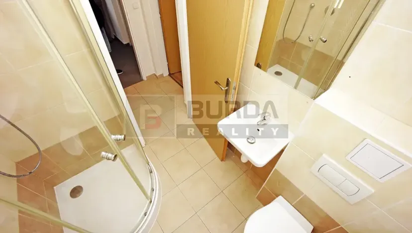 Pronájem bytu 1+kk, Neratovice, 25 m2