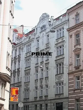 Pronájem bytu 3+1, Praha - Nové Město, Odborů, 87 m2