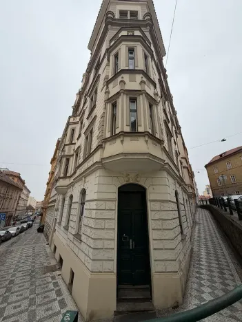 Pronájem obchodního prostoru, Praha - Nové Město, Na Zderaze, 300 m2