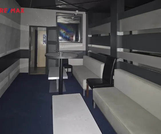 Pronájem obchodního prostoru, Svitavy, Soudní, 230 m2