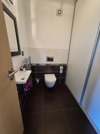 Prodej rodinného domu, Buštěhrad, Pražská, 166 m2