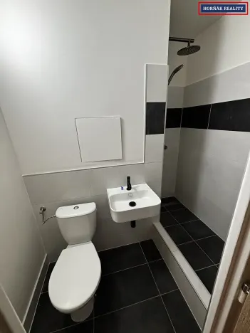 Prodej bytu 1+kk, Praha - Kobylisy, Kyselova, 26 m2