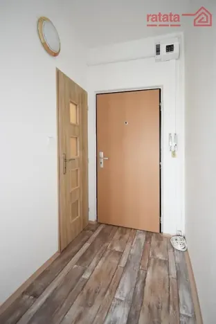 Pronájem bytu 1+1, Chomutov, Dřínovská, 35 m2