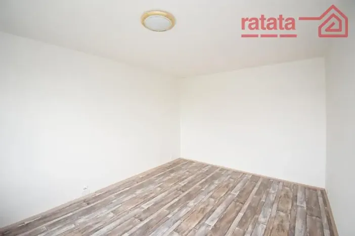 Pronájem bytu 1+1, Chomutov, Dřínovská, 35 m2