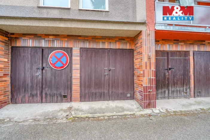 Pronájem garáže, Plzeň - Východní Předměstí, Motýlí, 15 m2