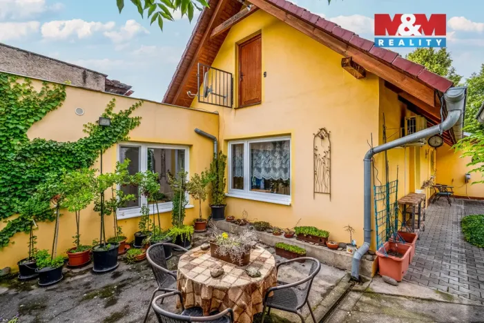 Prodej rodinného domu, Městec Králové, Palackého, 103 m2