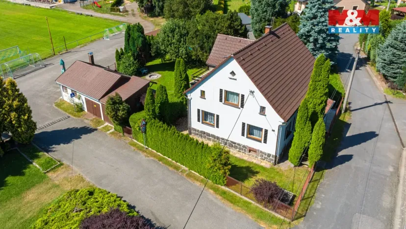 Prodej rodinného domu, Višňová, 180 m2