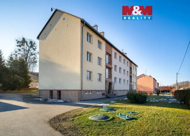 Prodej bytu 3+1, Čistá, 70 m2