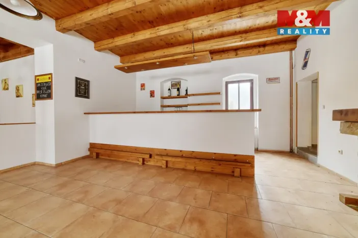 Prodej restaurace, Stráž nad Ohří - Boč, 500 m2