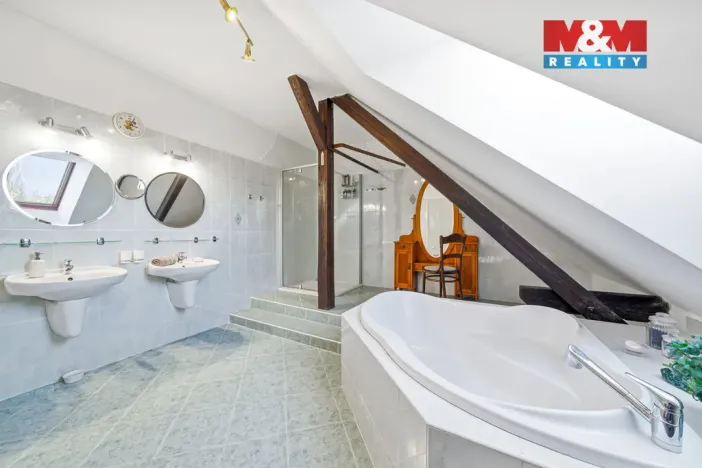 Prodej rodinného domu, Loštice, Trávník, 182 m2