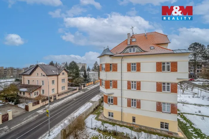 Prodej bytu 4+1, Karlovy Vary - Drahovice, Lidická, 115 m2