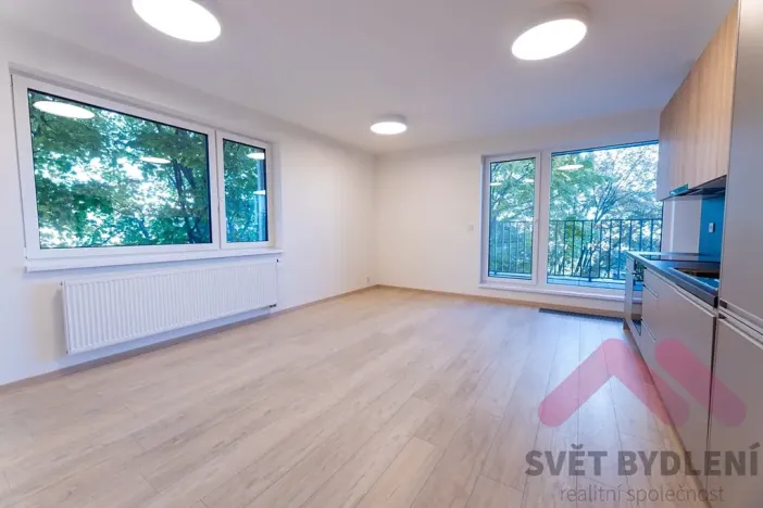 Pronájem bytu 2+kk, Praha - Řepy, Laudova, 61 m2