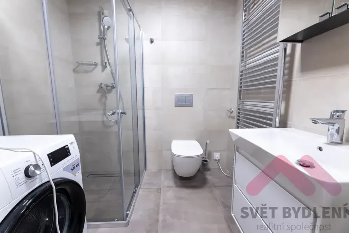 Pronájem bytu 2+kk, Praha - Řepy, Laudova, 61 m2