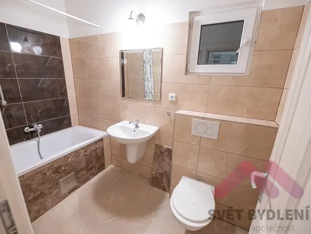 Pronájem bytu 2+kk, Praha - Karlín, Za Poříčskou bránou, 56 m2