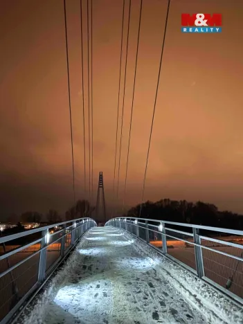 Prodej chaty, Káraný, 43 m2