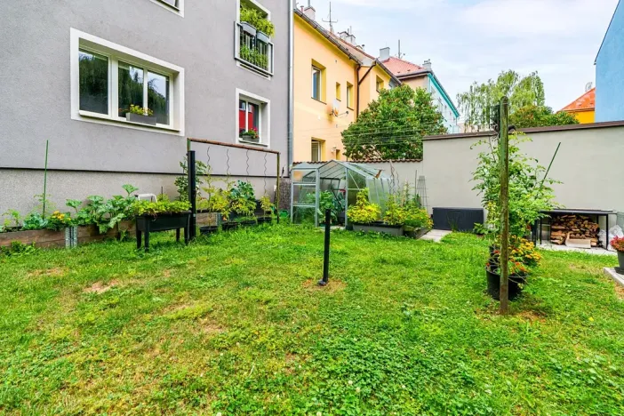 Prodej bytu 4+kk, Chomutov, Grégrova, 97 m2