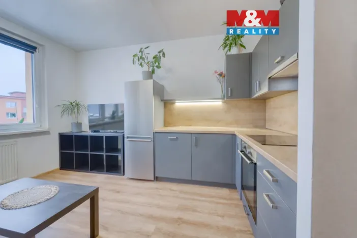 Prodej bytu 1+1, Žatec, Pražská, 36 m2