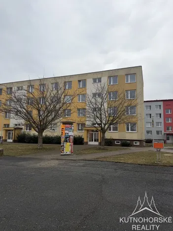 Pronájem bytu 1+kk, Čáslav, R. Těsnohlídka, 33 m2