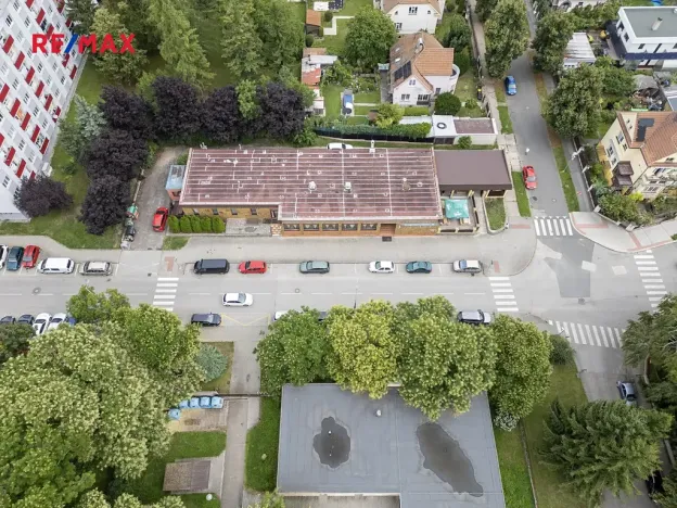 Prodej obchodního prostoru, Čelákovice, Rumunská, 794 m2