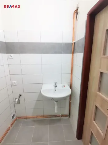 Pronájem bytu 1+kk, Klatovy, Rybníčky, 40 m2