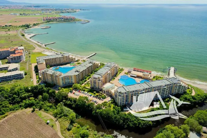 Prodej bytu 1+kk, Aheloy, Bulharsko, 33 m2