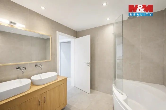 Prodej bytu 3+kk, Praha - Hrdlořezy, Nad Smetankou, 97 m2