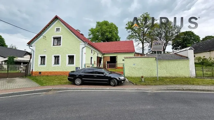 Prodej rodinného domu, Útvina, 360 m2