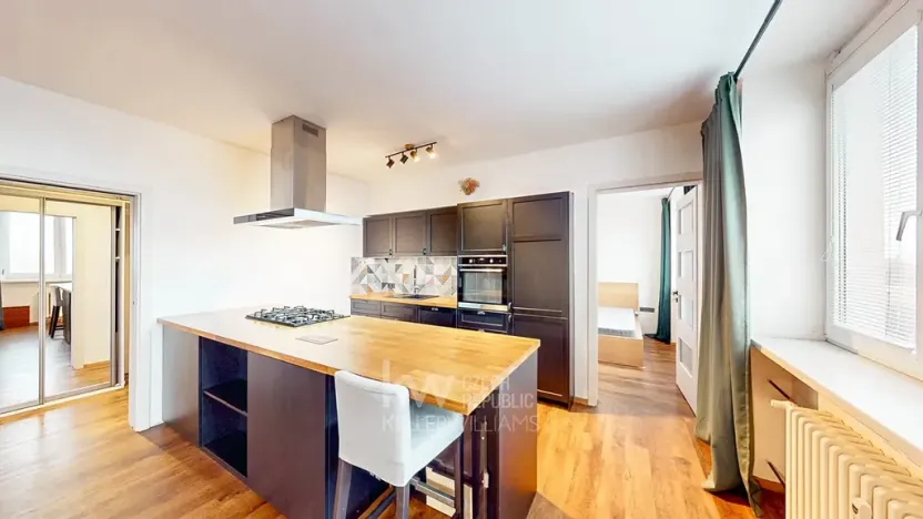 Pronájem bytu 2+kk, Praha - Vršovice, Ruská, 62 m2
