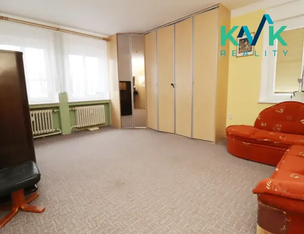 Prodej bytu 3+1, Karlovy Vary, Jiráskova, 104 m2