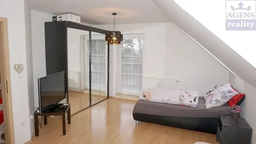 Prodej rodinného domu, Kozojedy, K Jevanům, 167 m2