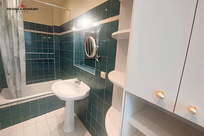 Prodej vily, Praha, 243 m2