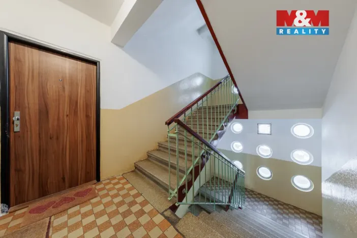 Prodej bytu 2+1, Nová Role, Husova, 54 m2