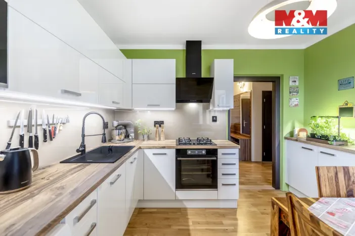 Prodej bytu 3+1, Ostrava - Moravská Ostrava, Poděbradova, 81 m2