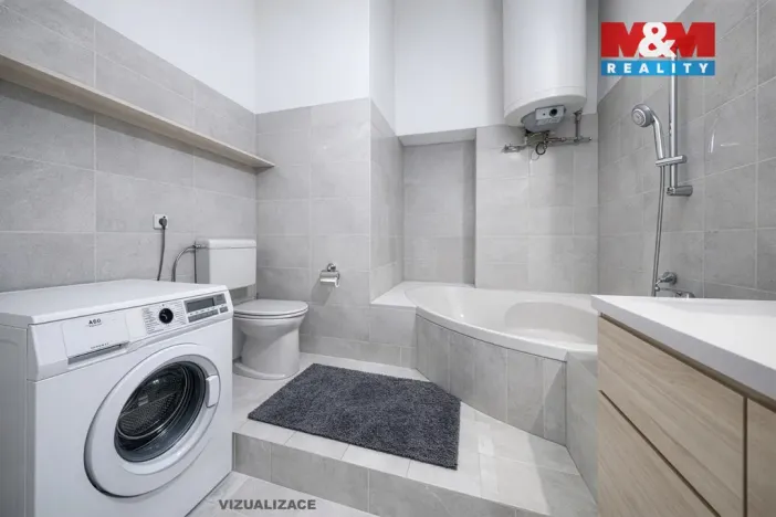 Prodej bytu 2+1, Praha, Karlínské náměstí, 102 m2