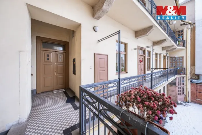 Prodej bytu 2+1, Praha, Karlínské náměstí, 102 m2