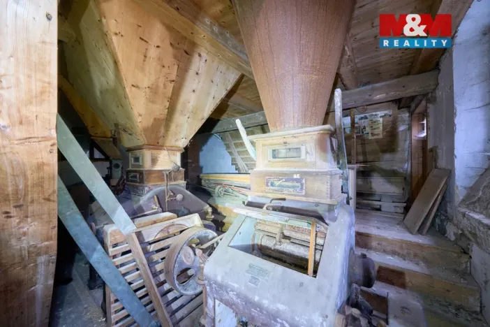 Prodej rodinného domu, Machov, 268 m2