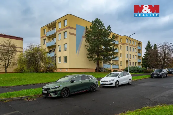 Prodej bytu 4+1, Teplice - Trnovany, Masarykova třída, 87 m2