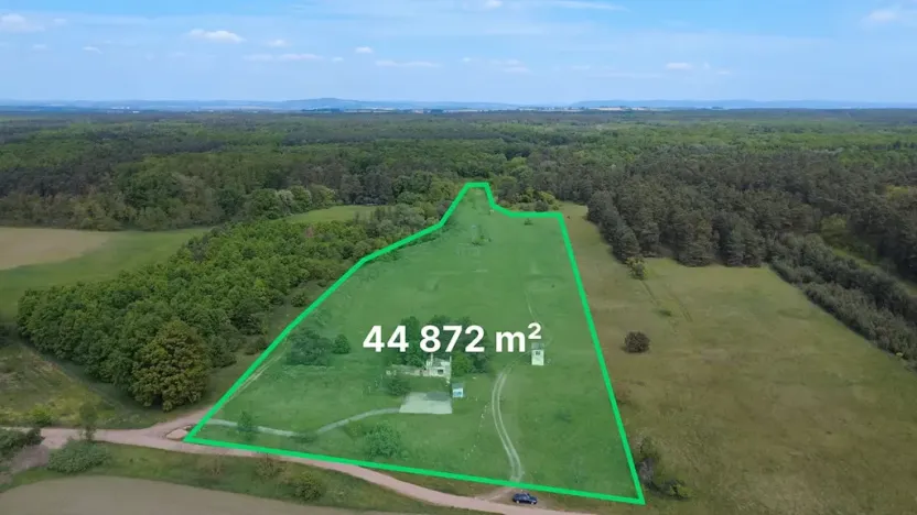 Prodej komerčního pozemku, Hodonín, 43462 m2