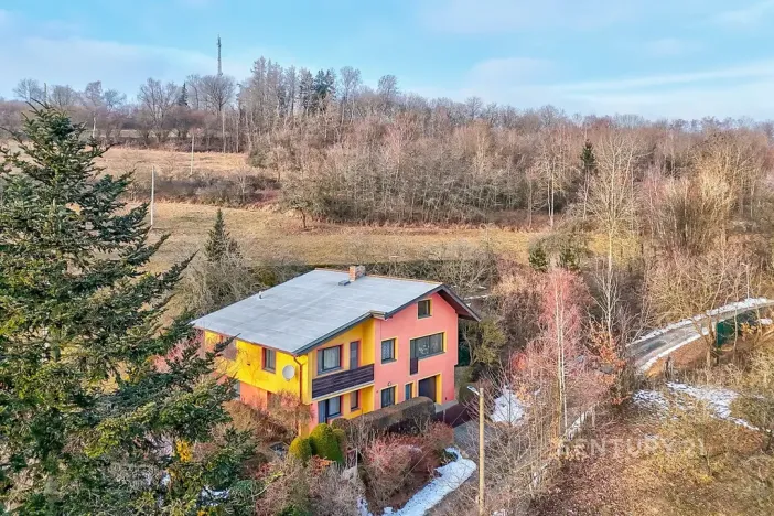 Prodej rodinného domu, Stráž, 320 m2