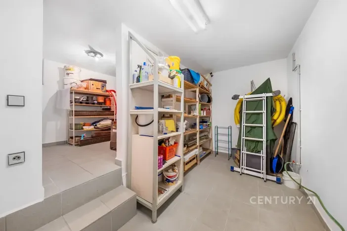 Prodej rodinného domu, Stráž, 320 m2