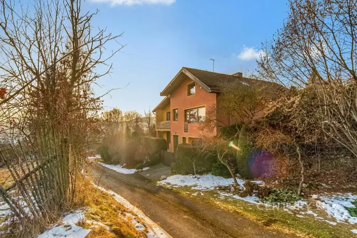 Prodej rodinného domu, Stráž, 320 m2