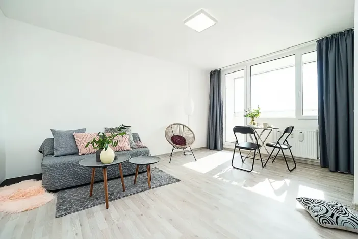 Pronájem bytu 1+kk, Kralupy nad Vltavou, Krakovská, 27 m2