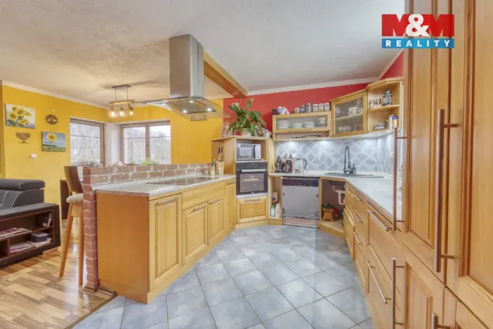 Prodej rodinného domu, Dolany, 157 m2