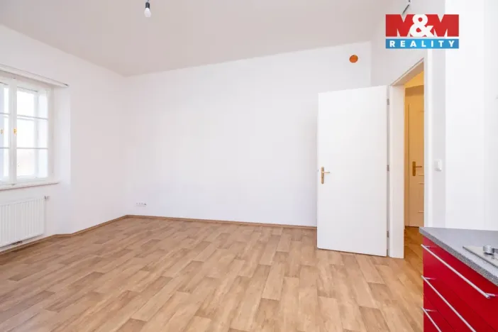 Pronájem bytu 1+kk, Studeněves, 33 m2