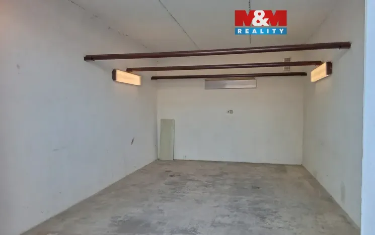 Pronájem garáže, Kralupy nad Vltavou, Bořivojova, 24 m2